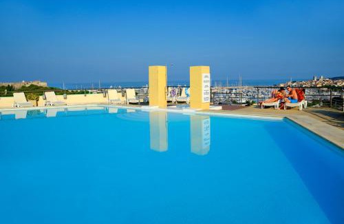 Antibes Apartment | Residence Residéal Antibes