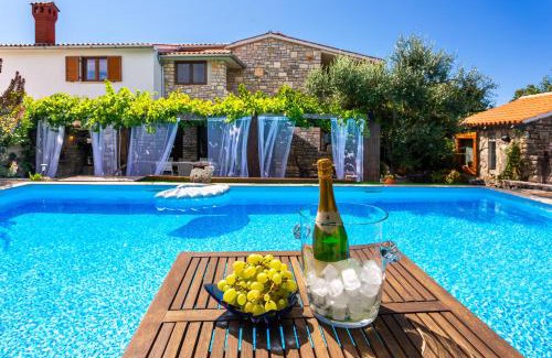 Bale Villa | Residence Tomani with XXL pool