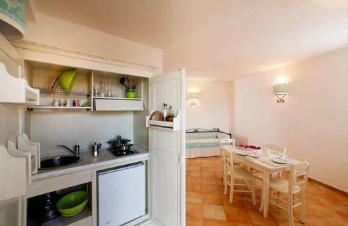 Aglientu House | Residence with pool in Vignola Mare