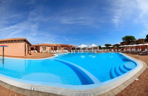 Aglientu House | Residence with pool in Vignola Mare