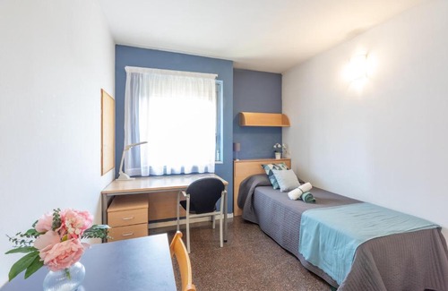 El Parc i la Llacuna del Poblenou Other | Residencia Universitaria Resa La Ciutadella