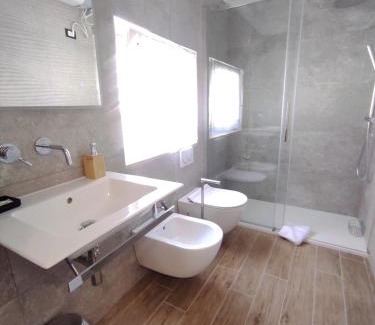 San Benedetto del Tronto Apartment | Residenza Sciarra 3 stanze3 bagni Centrale