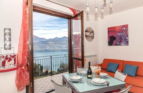 Tavernola Apartment | Residenza Coccinelle vista Lago d'Iseo