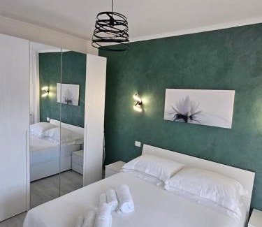 Zona XXXIII Acilia Sud Apartment | Residenza Giardino di Roma