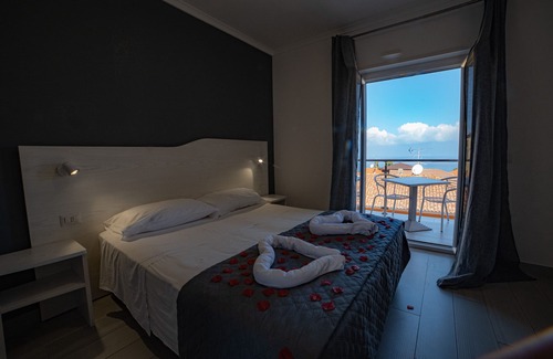 Parghelia Hotel | Residenza Jerocades