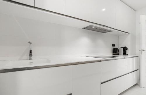 Estepona Apartment | Resort Apartment with Garden & Views