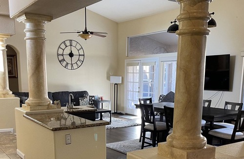 Foothills House | RESORT-LIKE! PERFECT GETAWAY!