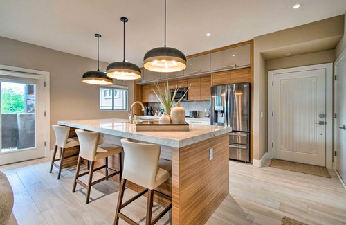 Central Scottsdale Condo | Resort Perks & Private Balcony: Scottsdale Condo!