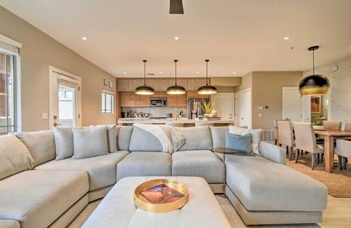 Central Scottsdale Condo | Resort Perks & Private Balcony: Scottsdale Condo!