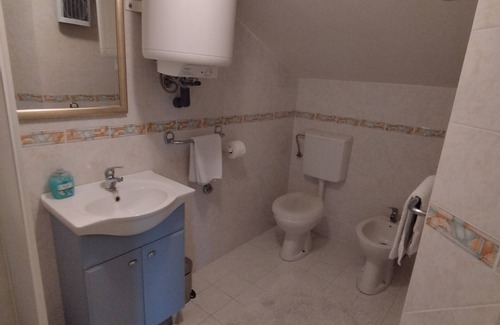 Crveni Vrh Resort | Resort Skiper Monte Rosso Family Apartment with direct Seaview