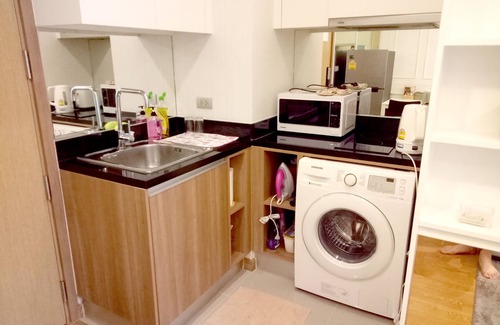 Khlong Toei Nuea Apartment | Resort Style Condo @Heart of Bangkok- Quiet location- Fast Wifi -24 Hour Checkin