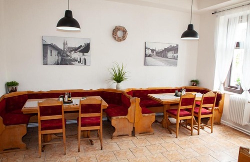 Klatovy House | Restaurace a Penzion Klatovský Dvůr
