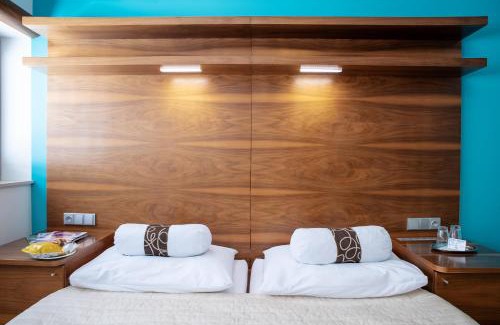 Brno Hotel | Restaurant & Design Hotel Noem Arch