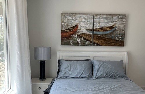 Baysville Cottage | Restful, Blissful, Cheerful, Central Muskoka Escape