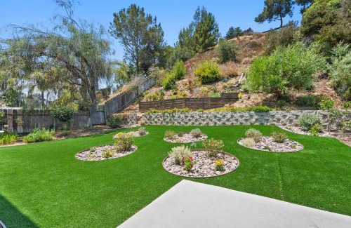 University City House | Restful Retreat - Vibrant - Tranquil Yard