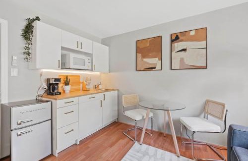 University City House | Restful Retreat - Vibrant - Tranquil Yard