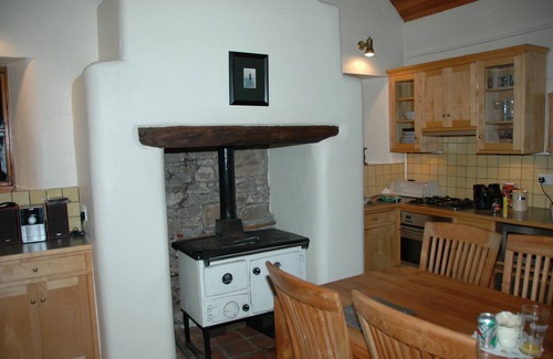 Newmarket Cottage | Restored Historic Cottage in County Kilkenny