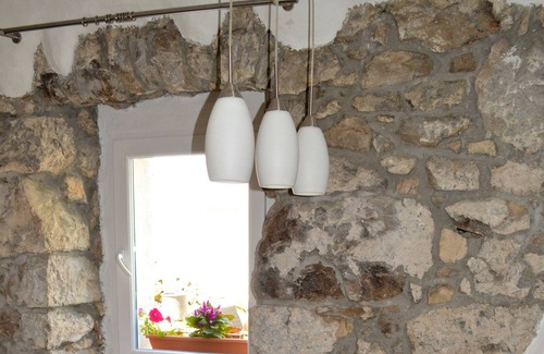 Lupoglav Apartment | Restored stone house in an Istrian mountain village