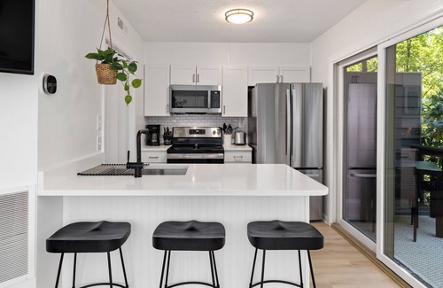Roseland Condo | Retreat @ 3 Ridges/8 min to Blue Ridge Parkway