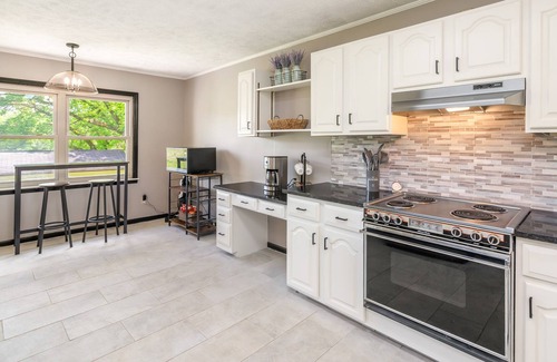Ashley Oaks House | Retreat of East Knoxville