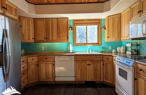 Seeley Lake House | Retreat to Serenity Pines! Family Fun, Relaxation & Modern Comforts w/RV Space!