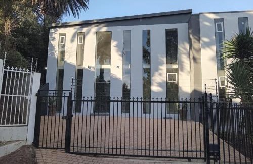 Cape Town Hotel | Retro Boutique