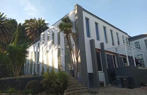 Cape Town Hotel | Retro Boutique