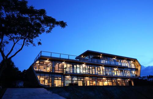 Shoufeng Bed & Breakfast | Revika B&B