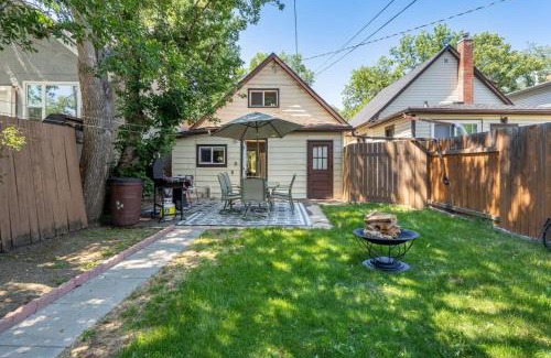 Drumheller House | Rex Retreat Family