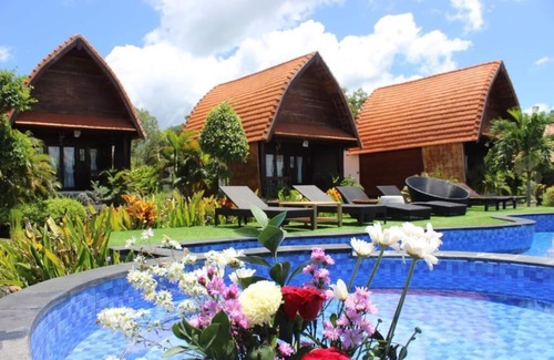 Sampalan Villa | Reynten Hill