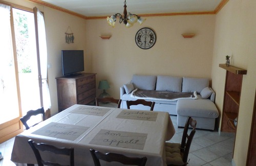 Dullin House | REZ DE Maison Proche du lac