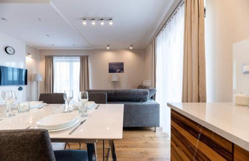 Bierutowice Apartment | Rezydencja Karkonoska Elt