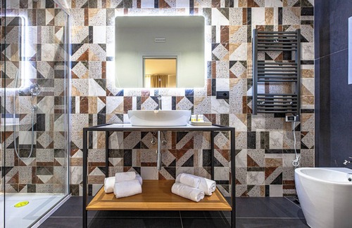 Olbia City Centre House | RH Lifestyle Rooms & Suites