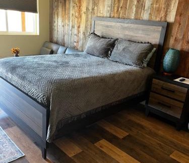 Gardiner Cabin | Rhodopa Lodge at Yellowstone