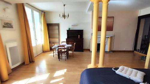 Charleville-Mezieres Apartment | Ribald ducal