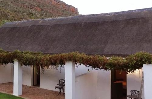 Op-die-Berg Cabin | Ribbokskloof Cottages and Campsite