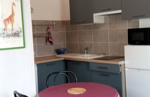 Saujon Apartment | Riberou studio climate