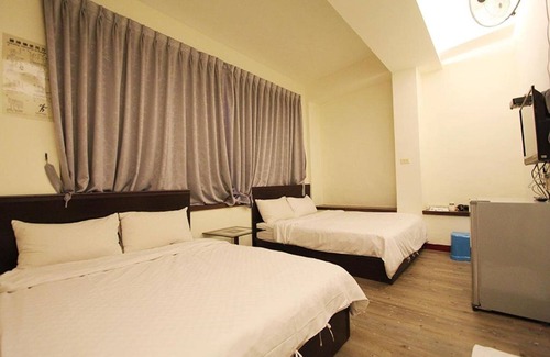 Big Beach Bed & Breakfast | Rich house