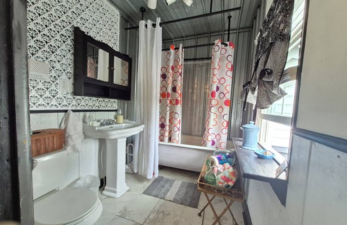 Cambra Bed & Breakfast | Rickett's Homestead