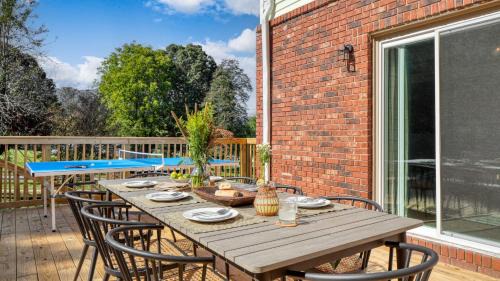 Asheville House | Ridge Valley by AvantStay Upscale Asheville Escape w Pool