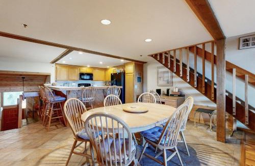 Deer Valley House | Ridgepoint Haven 103