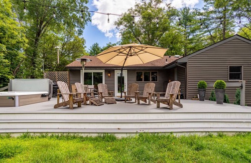 Stone Ridge Apartment | Ridgetop Retreat