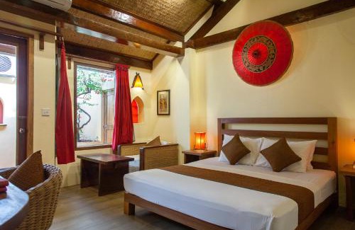 Kampot Hotel | Rikitikitavi