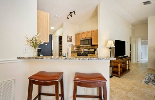 The Villages Villa | Riley Sunshine Retreat (Ashland)