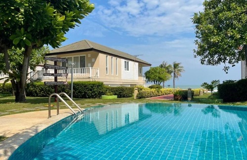 Cha-am Villa | RIM Chaam By RoomQuest