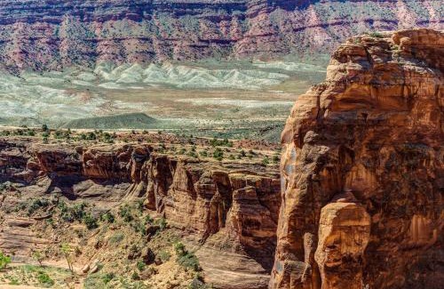 Moab South Valley House | Rim View 6