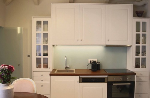 Old Town Rethymnon Apartment | Rimondi Residence with Private Roof Top Jacuzzi and Fortezza View