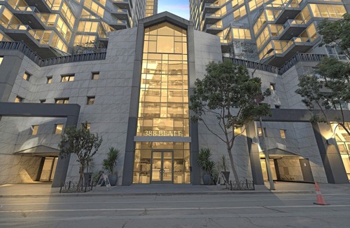 Rincon Hill Apartment | Rincon Hill 1 BR w/Office by Anyplace - 11655