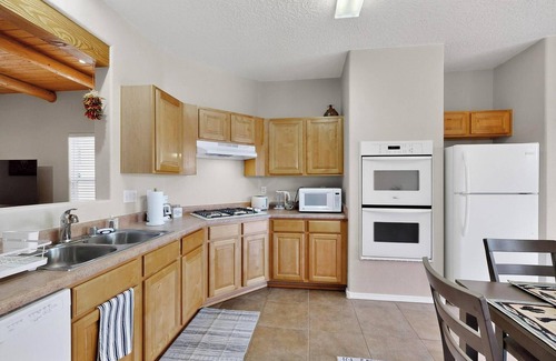 Rio Rancho House | Rio Rancho Stay SW-Style Sandia Mountain Views