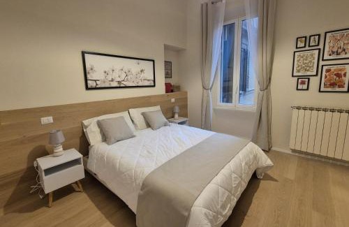 Rione IV Campo Marzio House | Ripetta Views Luxury room and suite